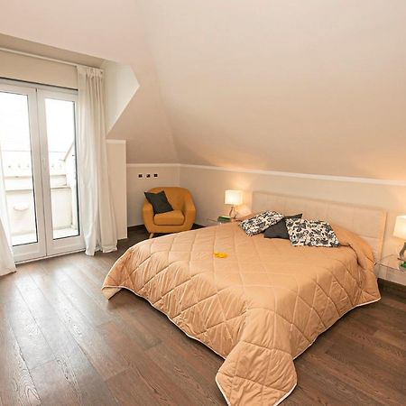 Real Italian Estate - Penthouse Apartment Genoa Exterior photo