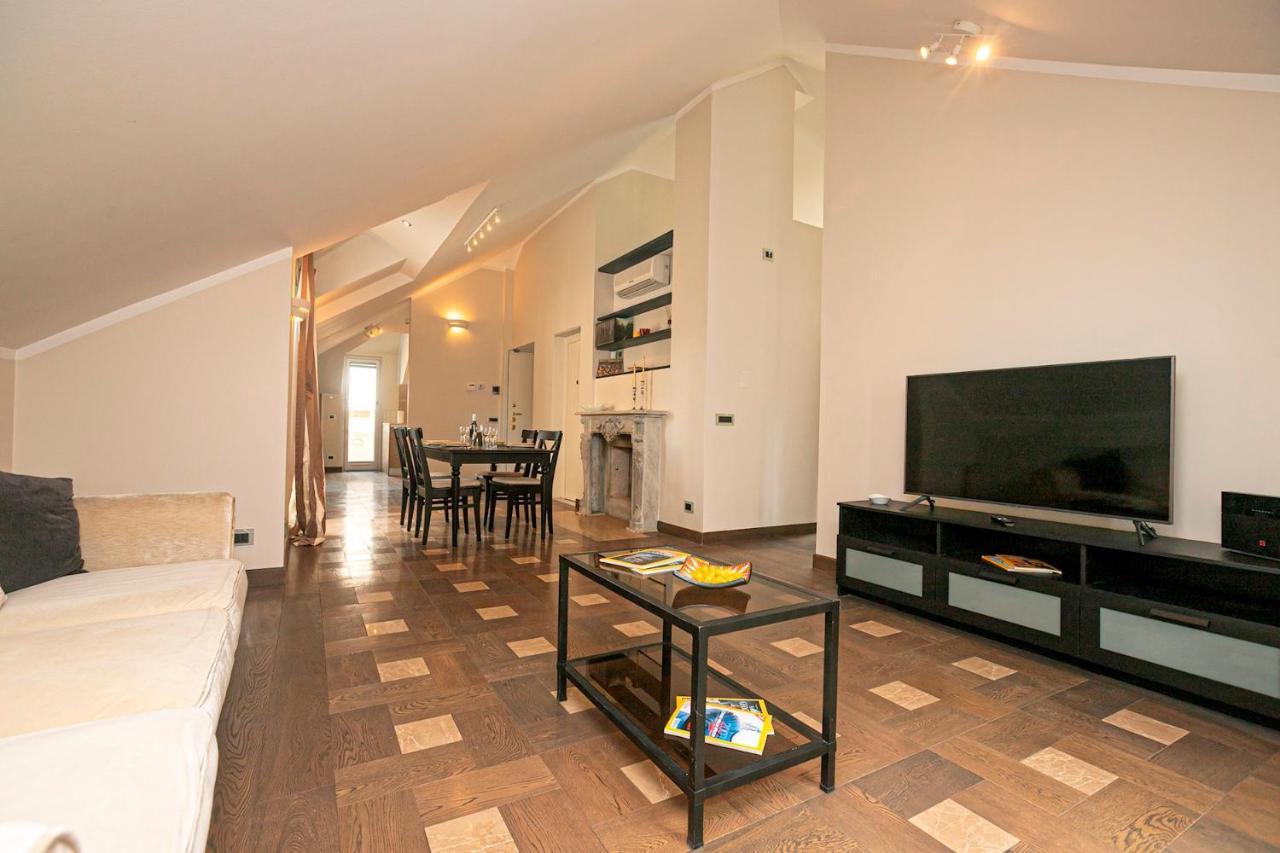 Real Italian Estate - Penthouse Apartment Genoa Exterior photo