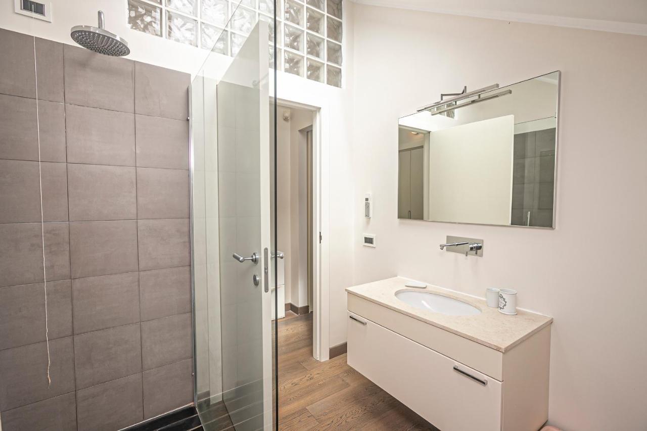 Real Italian Estate - Penthouse Apartment Genoa Exterior photo