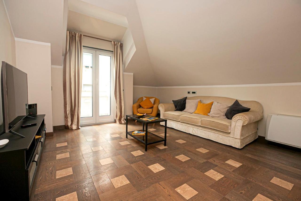 Real Italian Estate - Penthouse Apartment Genoa Exterior photo