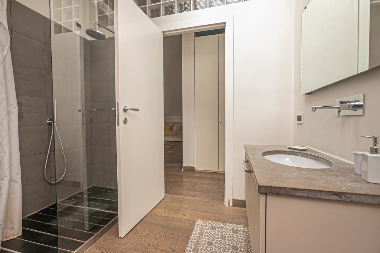 Real Italian Estate - Penthouse Apartment Genoa Exterior photo